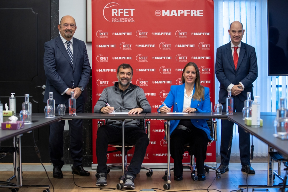 La RFET y MAPFRE sellan la continuidad del tenis español La RFET y MAPFRE sellan la continuidad del tenis español