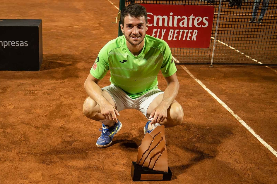 Pedro Martnez Portero conquista su primer ttulo ATP en Santiago y entra el Top-50