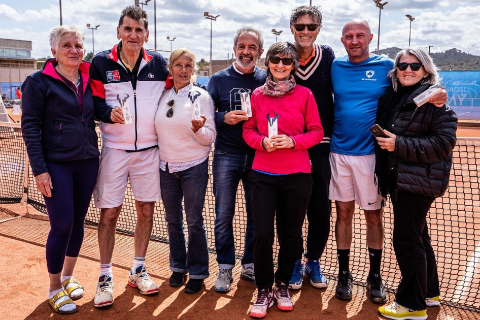 Torneos internacionales de veteranos en Manacor y Tei