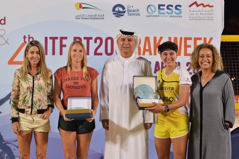 Victoria de Eva Fernández Palos en los Emiratos Árabes Unidos Victoria de Eva Fernández Palos en los Emiratos Árabes Unidos