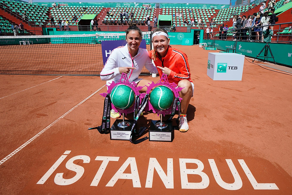 Sara Sorribes gana el título de dobles en Estambul Sara Sorribes gana el título de dobles en Estambul