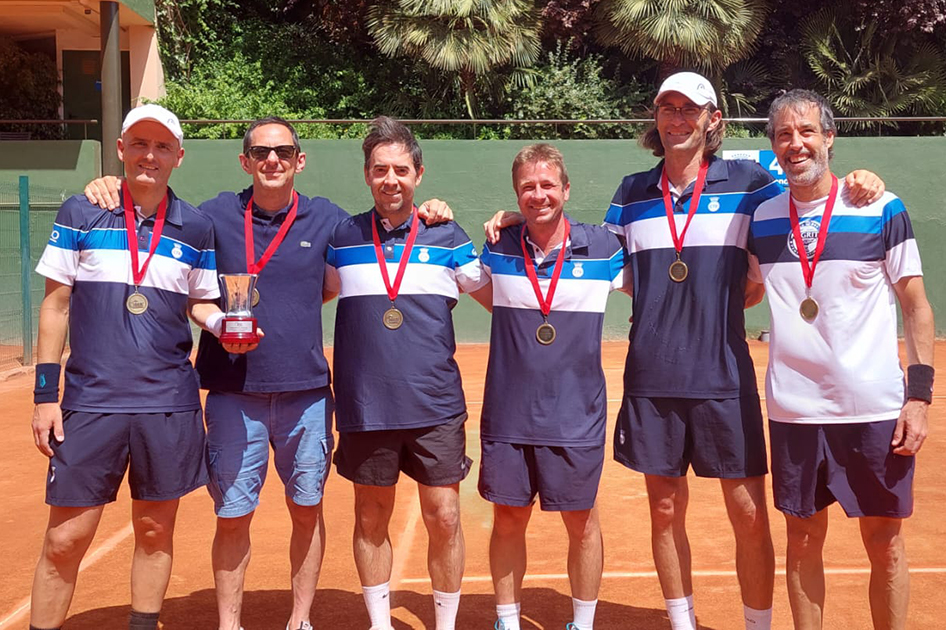 El CT Barcino repite triunfo en el Campeonato de Espaa MAPFRE de Tenis por Equipos Masculinos +45