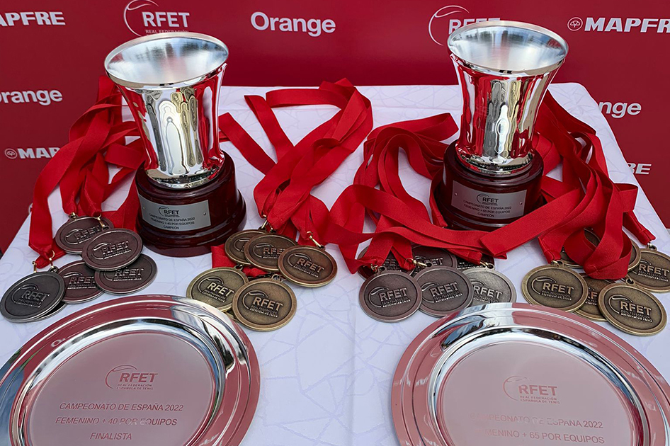 Cerca de 700 participantes se citan en el Campeonato de España MAPFRE de Tenis Veteranos/as en Mallorca Cerca de 700 participantes se citan en el Campeonato de España MAPFRE de Tenis Veteranos/as en Mallorca