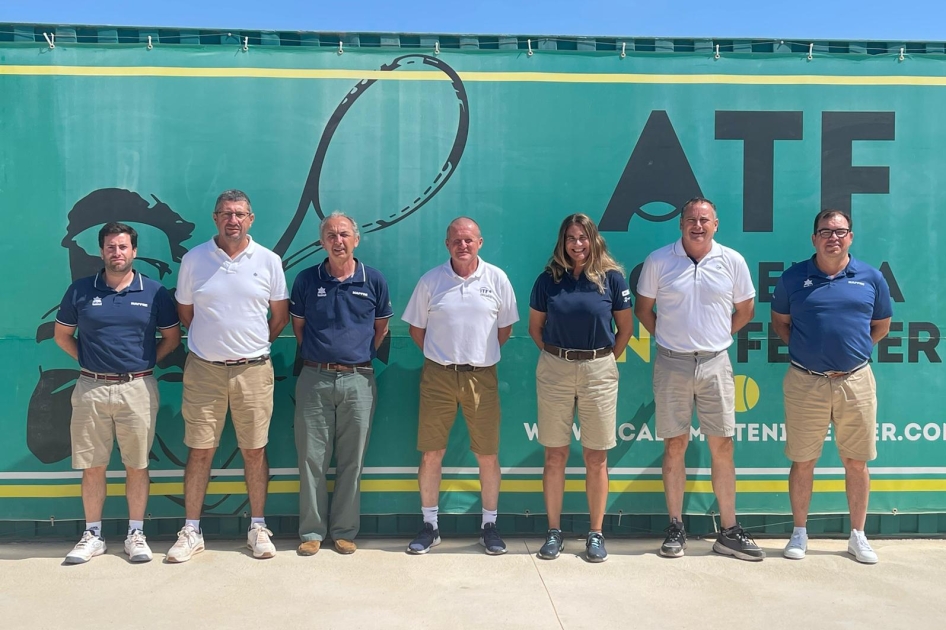 Equipo arbitral en el ITF masculino de La Nuca