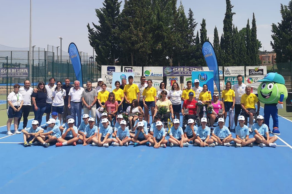 Lola Ochoa cumple los pronósticos en el primer internacional femenino de Alfaro Lola Ochoa cumple los pronósticos en el primer internacional femenino de Alfaro
