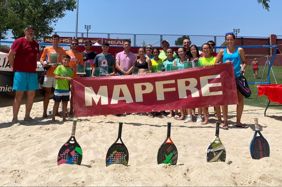 Filella-Torres y las hermanas Gómez ganan la Liga MAPFRE de Tenis Playa en la Sierra de Madrid Filella-Torres y las hermanas Gómez ganan la Liga MAPFRE de Tenis Playa en la Sierra de Madrid