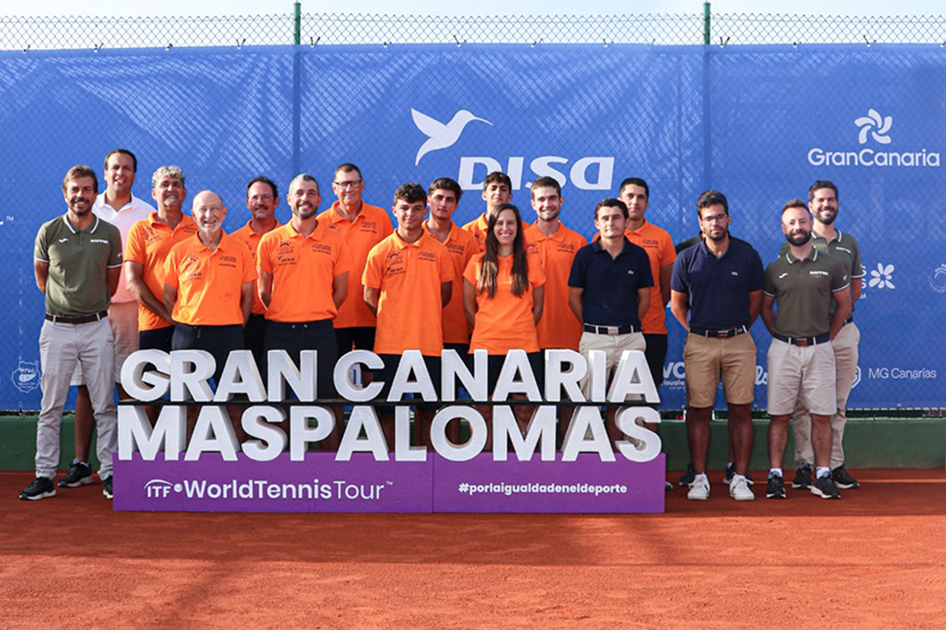 Equipo arbitral en los ITF femeninos de Gran Canaria