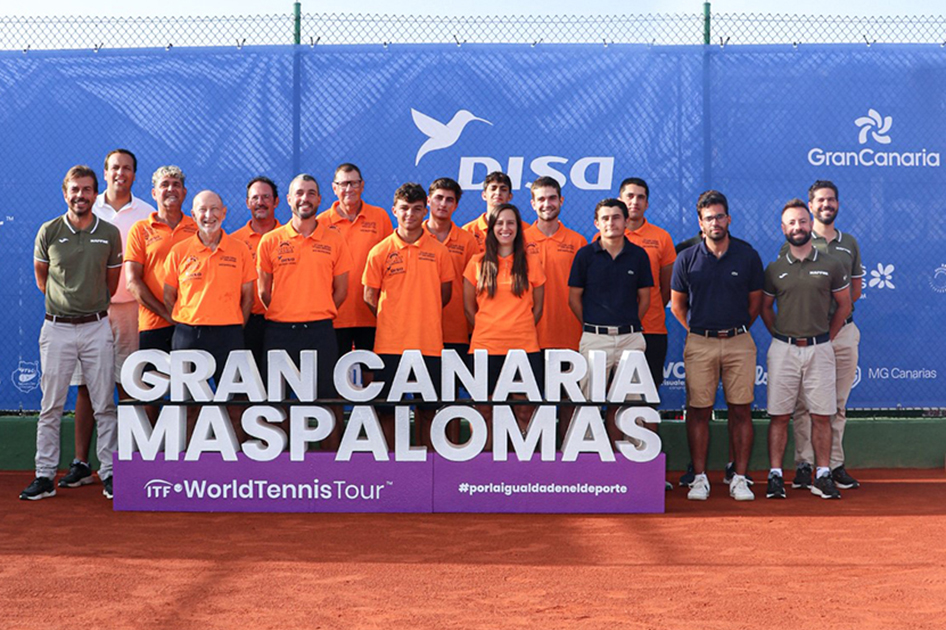 Equipo arbitral en los ITF femeninos de Gran Canaria Equipo arbitral en los ITF femeninos de Gran Canaria