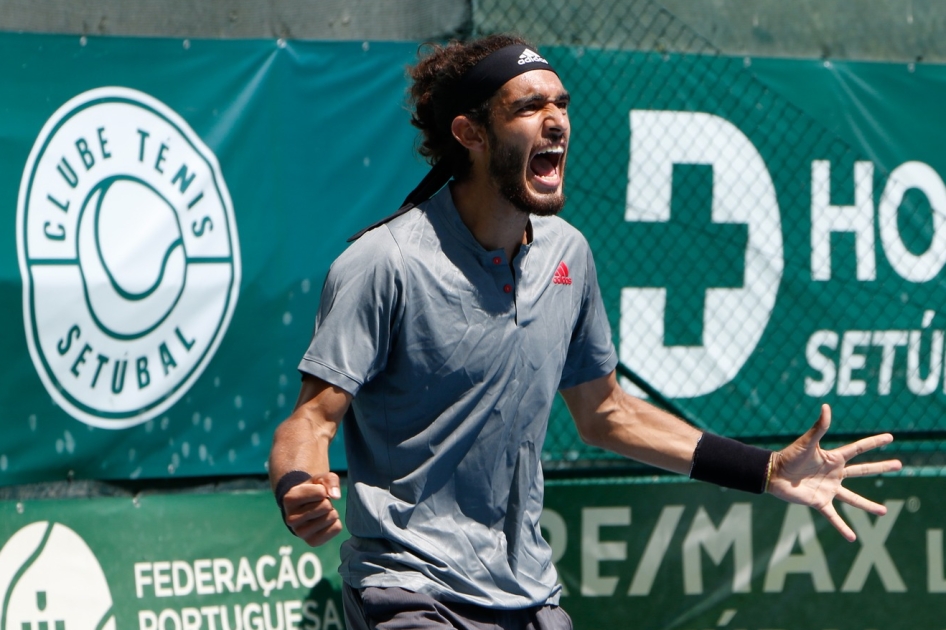 Adrià Soriano estrena palmarés profesional en Setúbal Adrià Soriano estrena palmarés profesional en Setúbal