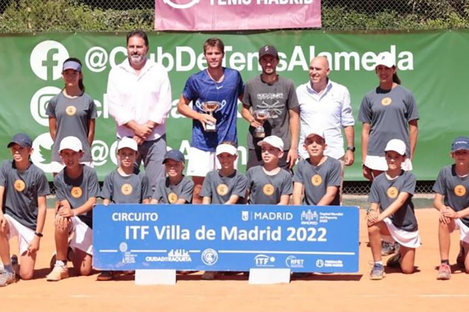 Primera final profesional de Sergi Pérez Contri en la Copa Alameda de Madrid Primera final profesional de Sergi Pérez Contri en la Copa Alameda de Madrid