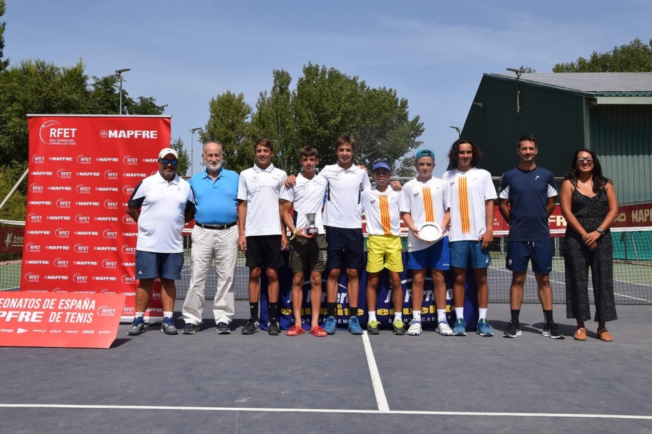 Castilla-La Mancha y Comunidad Valenciana se coronan en el Infantil por CCAA Castilla-La Mancha y Comunidad Valenciana se coronan en el Infantil por CCAA