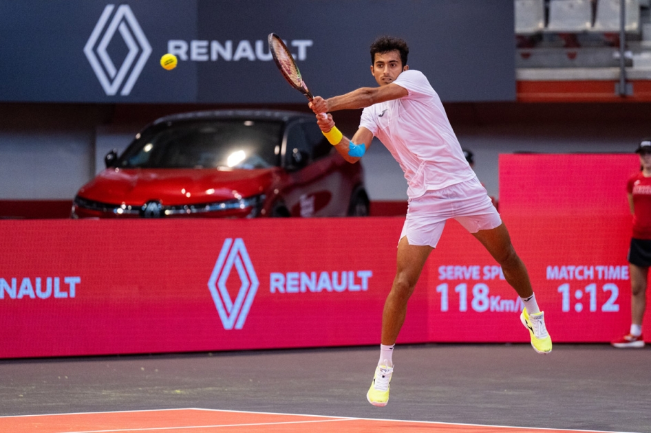 Álvarez Varona y Taberner entran en el cuadro final del Gijón Open Álvarez Varona y Taberner entran en el cuadro final del Gijón Open