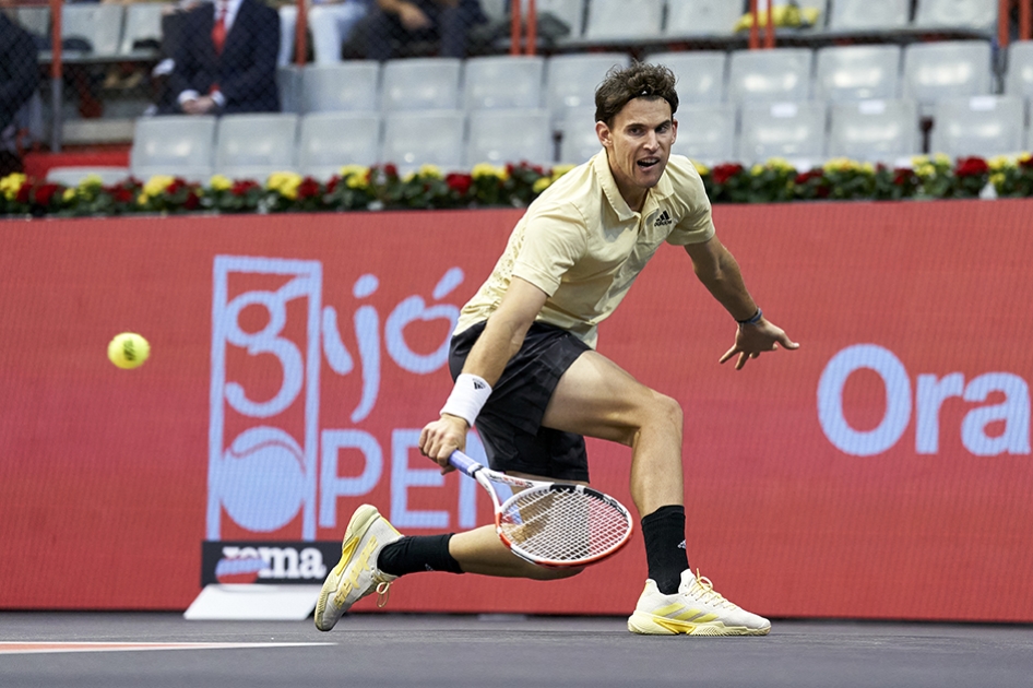 Clase magistral de Thiem en su estreno en el Gijón Open Clase magistral de Thiem en su estreno en el Gijón Open