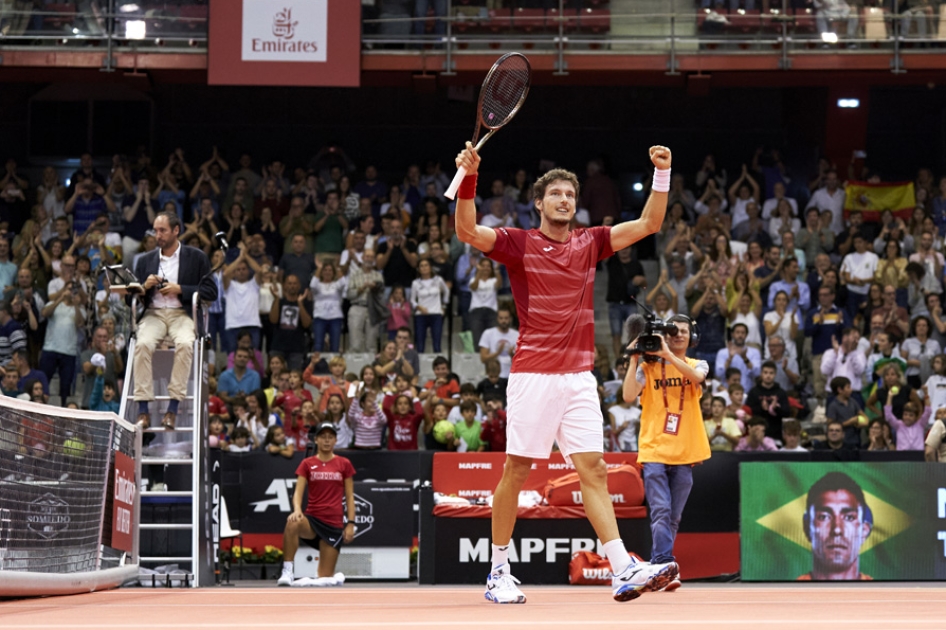 Carreo llena el Palacio de Deportes en su debut en el Gijn Open