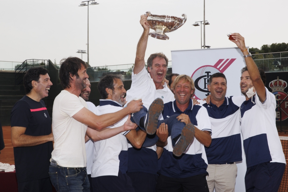 Los IC de Espaa e Italia conquistan la Copa Potter y Two Presidents' Cup en Barcelona