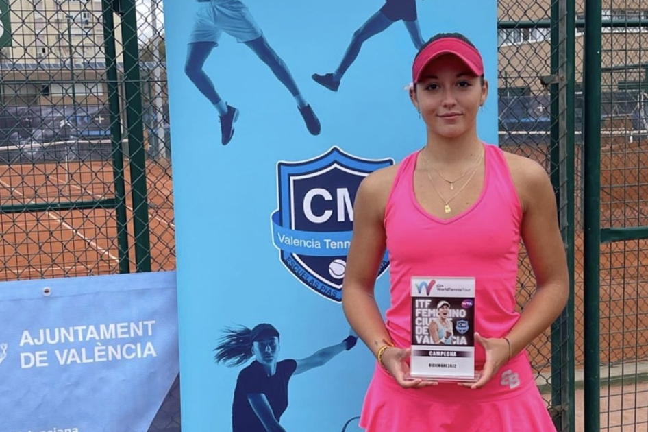 Alba Rey conquista su primer ttulo profesional en Valencia ante Claudia Hoste