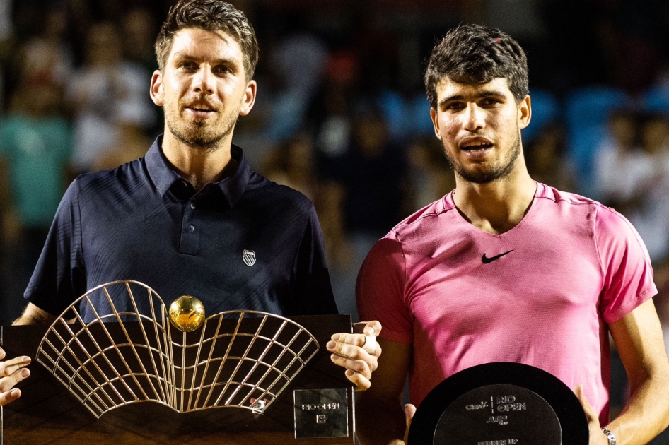 Carlos Alcaraz se ve sorprendido en la final de Ro por Cameron Norrie