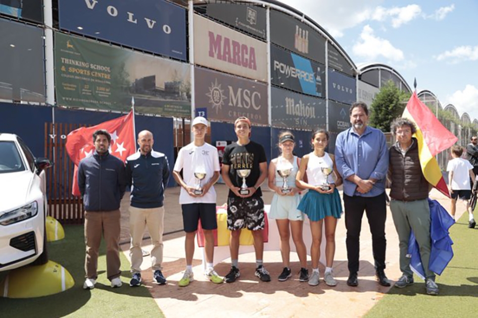 Julio Zárate se estrena en el internacional infantil Villa de Madrid Julio Zárate se estrena en el internacional infantil Villa de Madrid