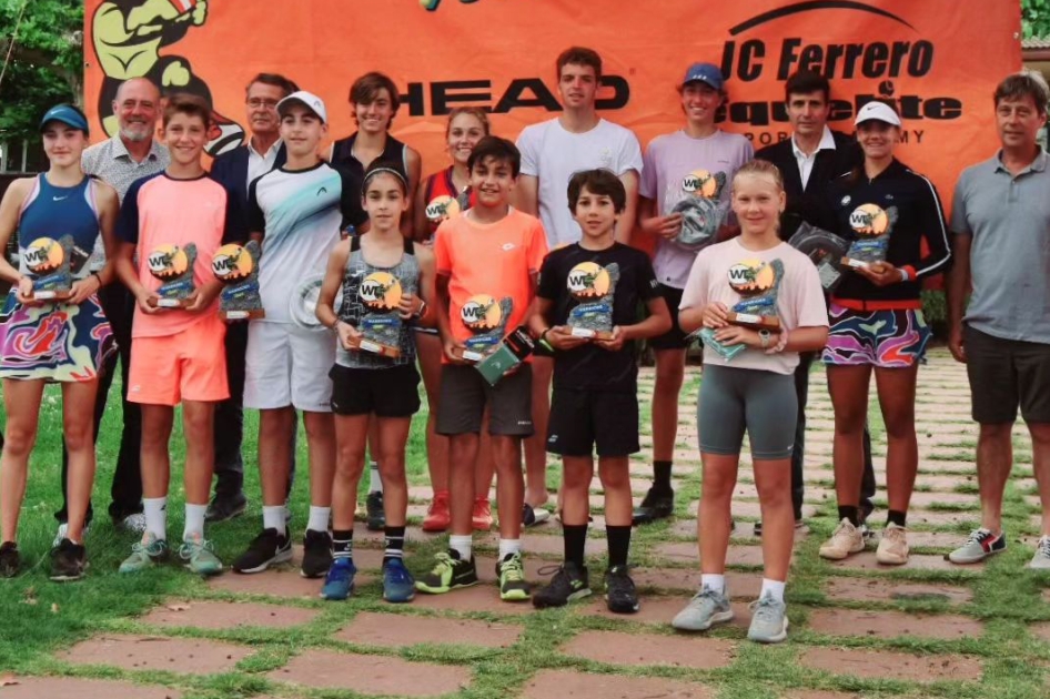 Vencedores del torneo juvenil Warriors Tour de Lleida Vencedores del torneo juvenil Warriors Tour de Lleida