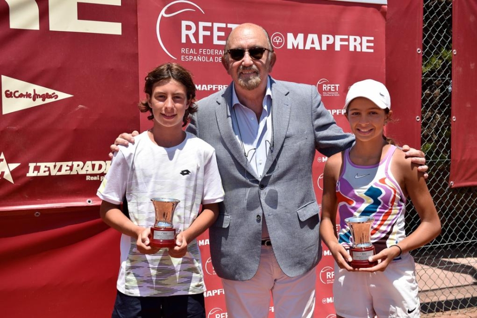 Los títulos del Campeonato de España MAPFRE Alevín son para Rafael García y Sofia Tatu