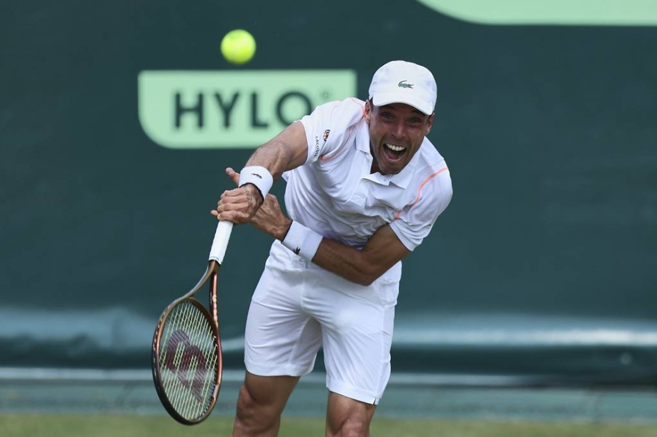 Roberto Bautista se queda a las puertas de la final en Halle Roberto Bautista se queda a las puertas de la final en Halle
