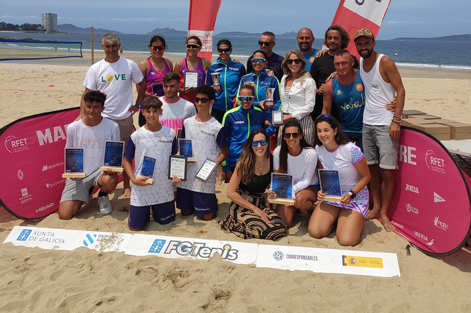 Victorias de Ruiz/Santana y Bagur/Delgado en la Liga MAPFRE de Tenis Playa de Vigo