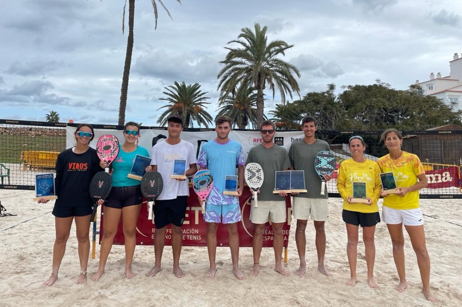 Victorias de Filella/Torres y Ruiz/Rodríguez en la Liga MAPFRE de Tenis Playa de Menorca Victorias de Filella/Torres y Ruiz/Rodríguez en la Liga MAPFRE de Tenis Playa de Menorca