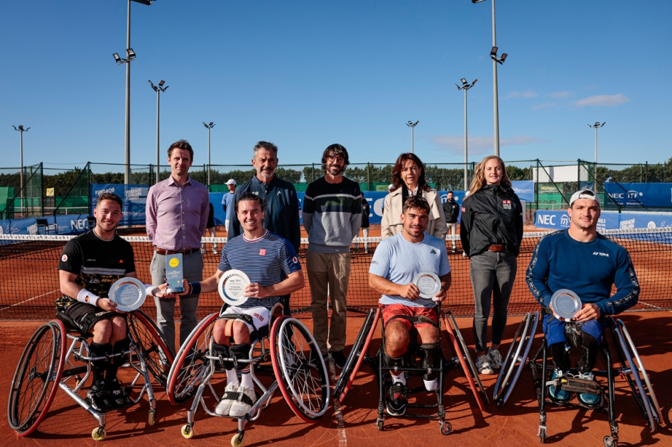 Semifinales individual y final de dobles de Martín de la Puente en el Masters Semifinales individual y final de dobles de Martín de la Puente en el Masters