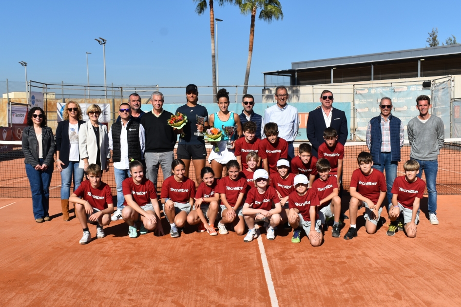 Segundo título individual consecutivo y victoria en dobles para Ángela Fita en Nules Segundo título individual consecutivo y victoria en dobles para Ángela Fita en Nules
