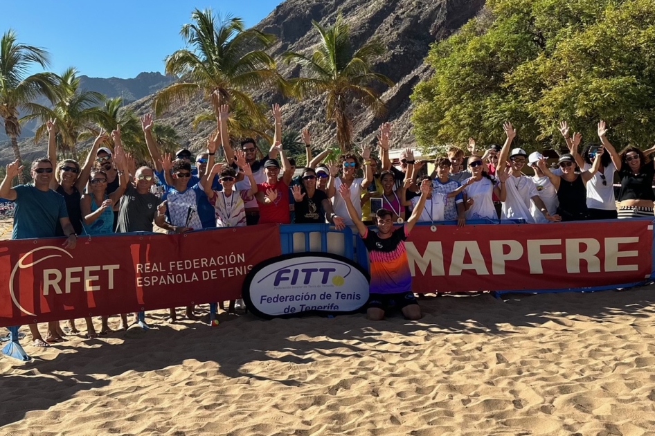 Las parejas Faras/Rodrguez y Filella/Lpez triunfan en la ltima Liga MAPFRE de Tenis Playa del ao en Tenerife