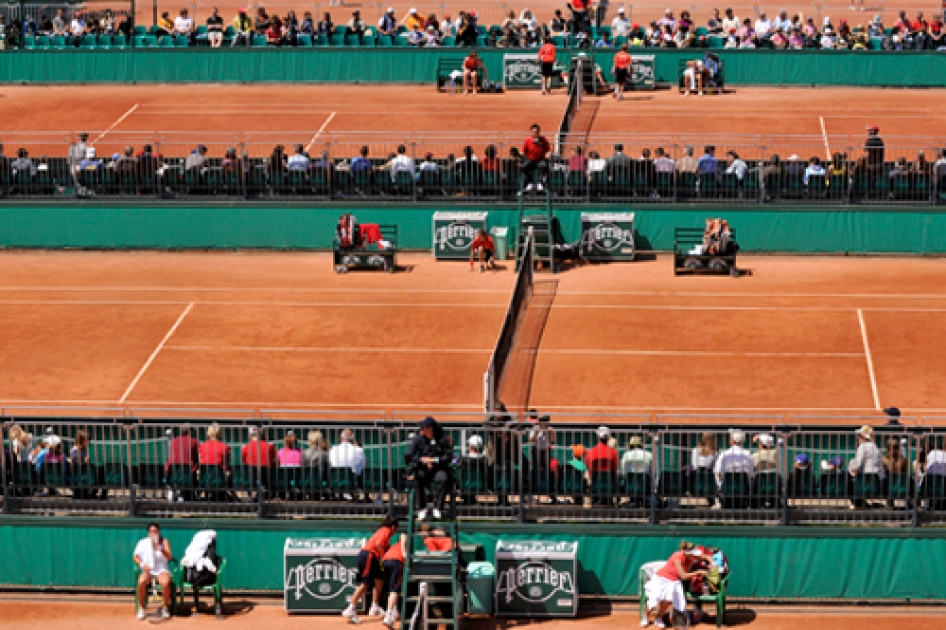 Domnguez, Llagostera, Andjar y Ventura a un paso del cuadro final de Roland Garros