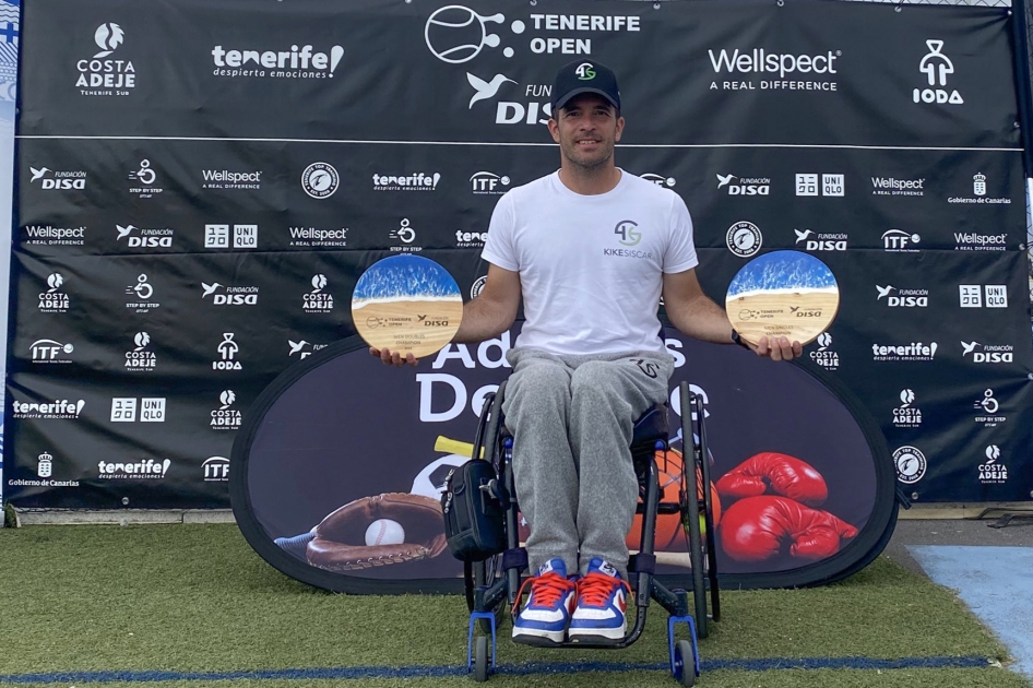 Doblete de Kike Siscar en el internacional de tenis silla de Tenerife Doblete de Kike Siscar en el internacional de tenis silla de Tenerife