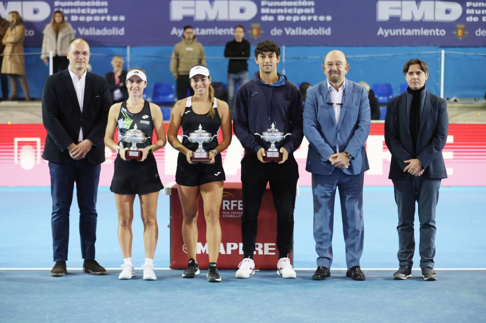 Jessica Bouzas y Daniel Rincn se llevan el Mster MAPFRE de Tenis en Valladolid