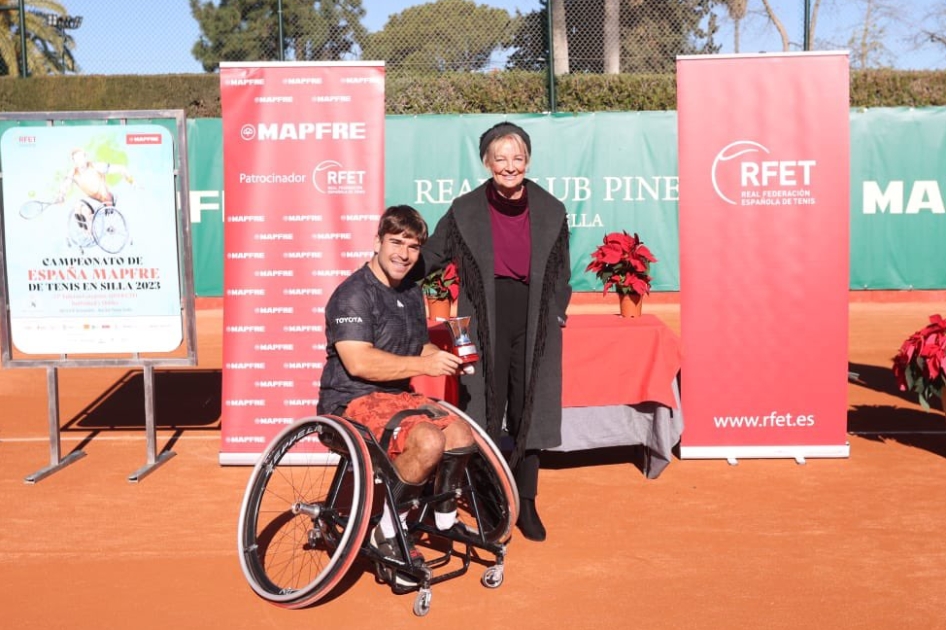 Martín de la Puente extiende su hegemonía en el Campeonato de España MAPFRE de Tenis en Silla