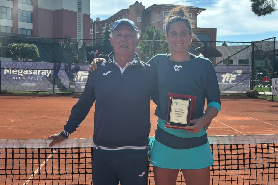 Doble victoria de Ángela Fita en los W35 de Antalya Doble victoria de Ángela Fita en los W35 de Antalya