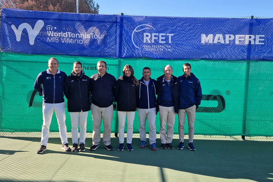 Equipo arbitral en los ITF masculinos de Villena