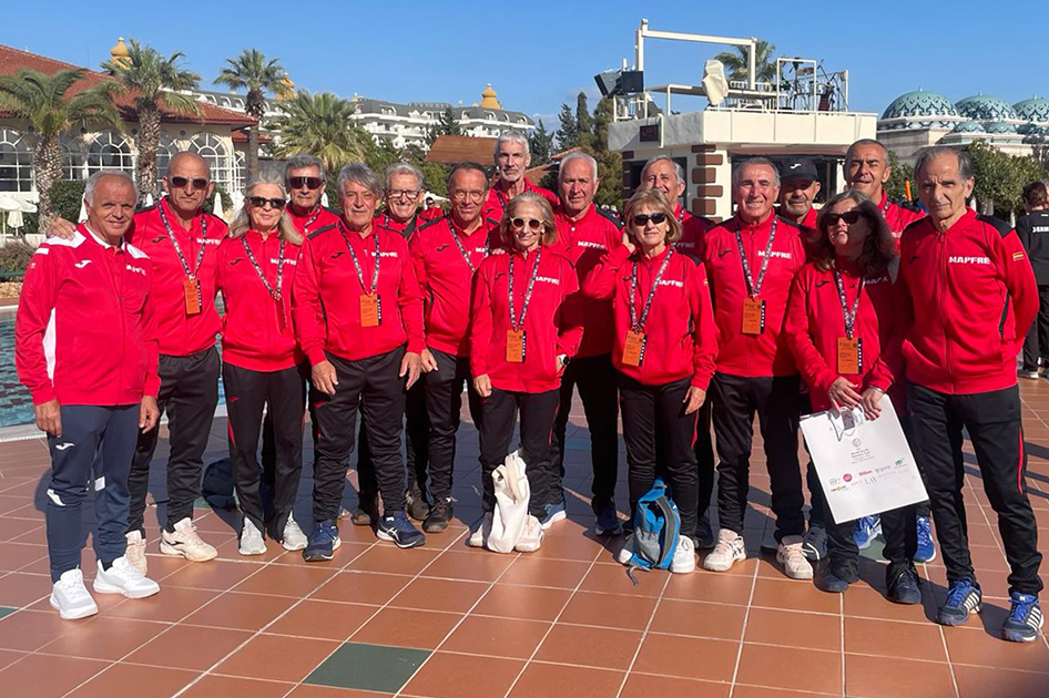Cuatro selecciones españolas afrontan esta semana el primer Mundial de veteranos en Turquía