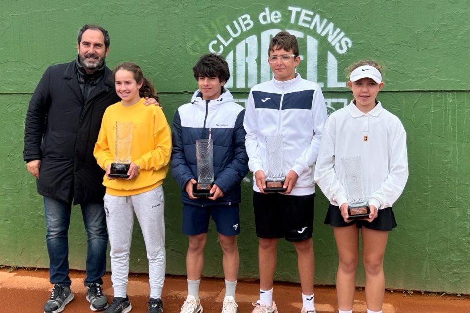 Ainara García Jiménez y Pepe García Ruiz se llevan el Trofeu Albert Costa Sub'13 en Lleida Ainara García Jiménez y Pepe García Ruiz se llevan el Trofeu Albert Costa Sub'13 en Lleida
