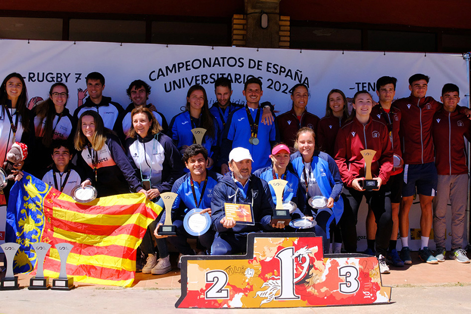 El Real Zaragoza CT 1907 corona a los Campeones de Espaa de Tenis Universitarios