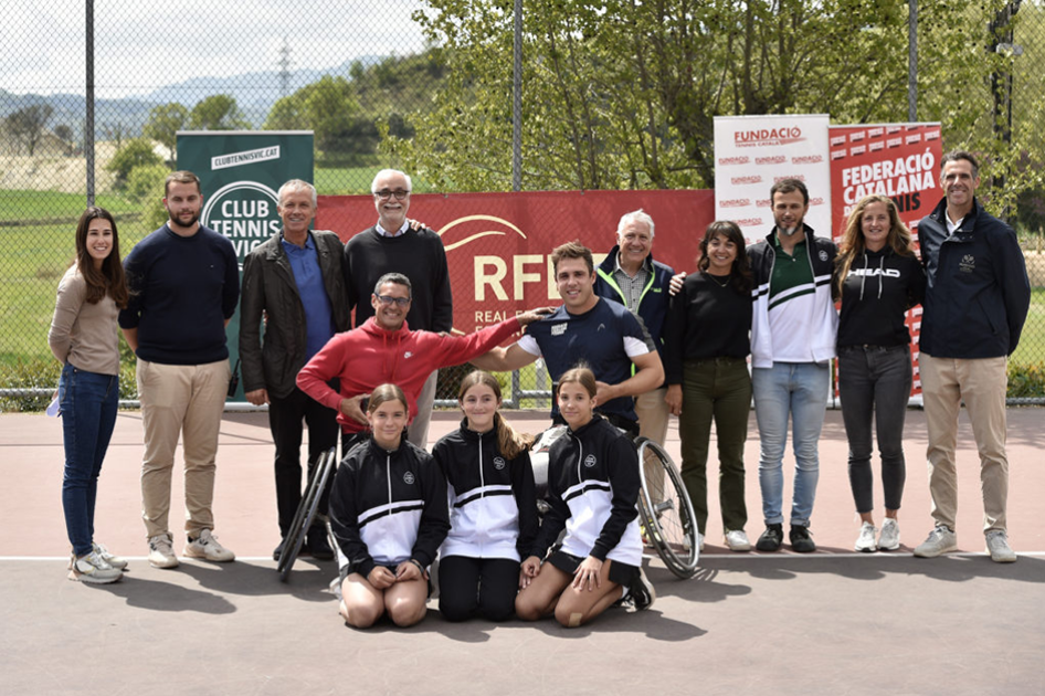 Jorge Iglesias supera a Mario Roque en la final del Campeonato de Catalua en la Liga MAPFRE en Vic