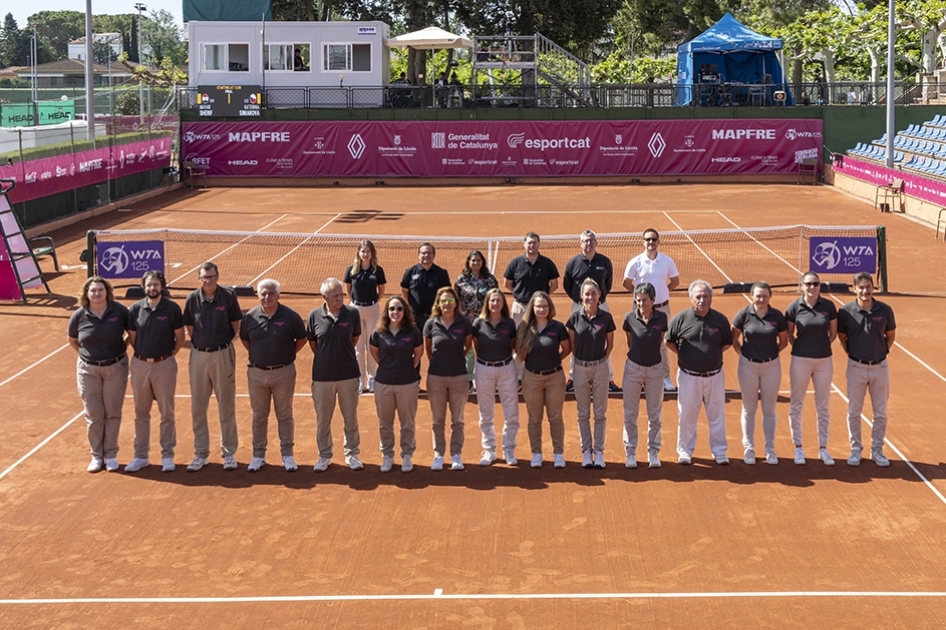 Equipo arbitral en el WTA 125 de Lleida