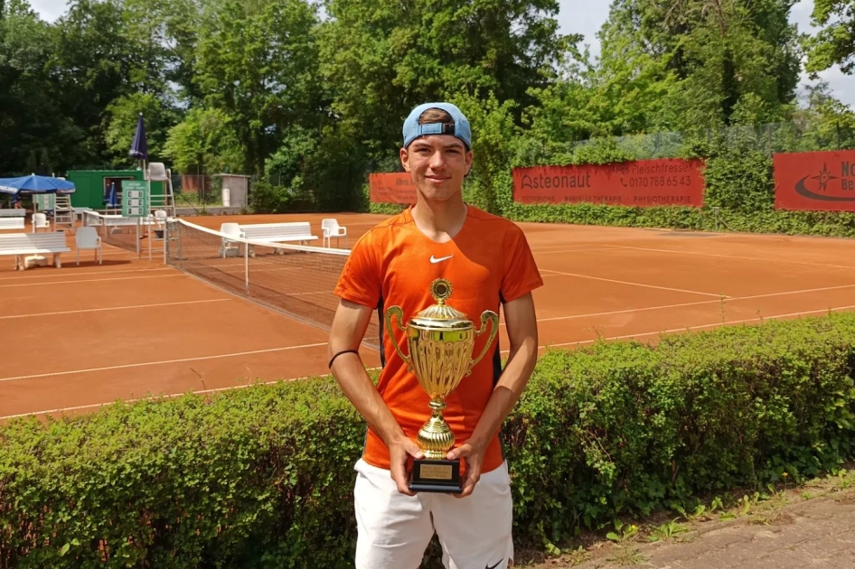Ian Barroeta se estrena en el infantil de Berlín Ian Barroeta se estrena en el infantil de Berlín