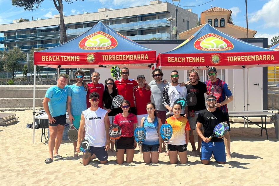 xito del segundo Curso de Tcnico Nacional de Tenis Playa en Torredembarra