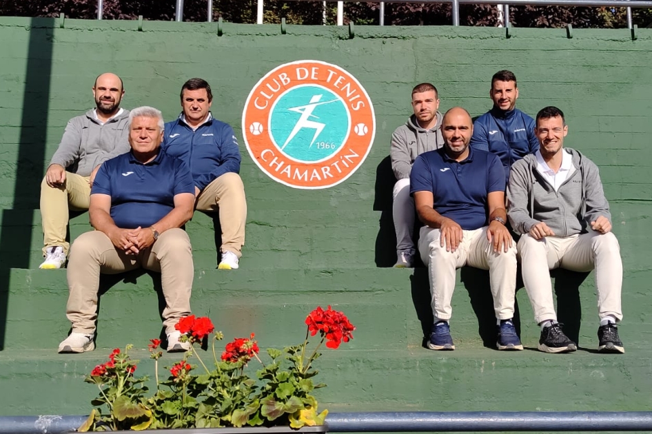 Equipo arbitral en el ltimo ITF femenino de Madrid