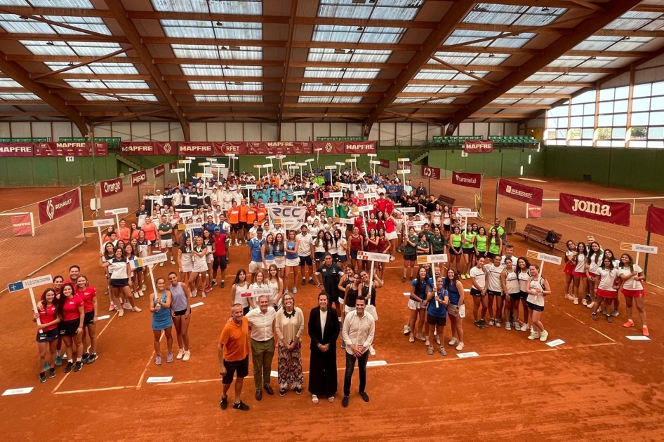 En marcha el Campeonato de España MAPFRE de Tenis Júnior por Equipos en el Real Zaragoza CT En marcha el Campeonato de España MAPFRE de Tenis Júnior por Equipos en el Real Zaragoza CT