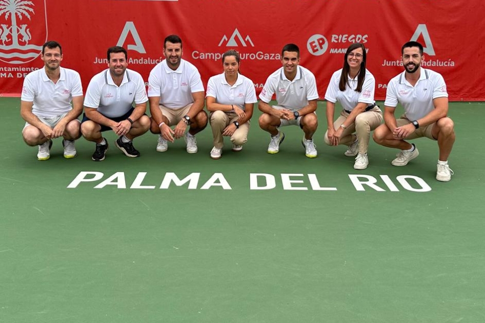 Equipo arbitral en el ITF femenino de Palma del Río Equipo arbitral en el ITF femenino de Palma del Río