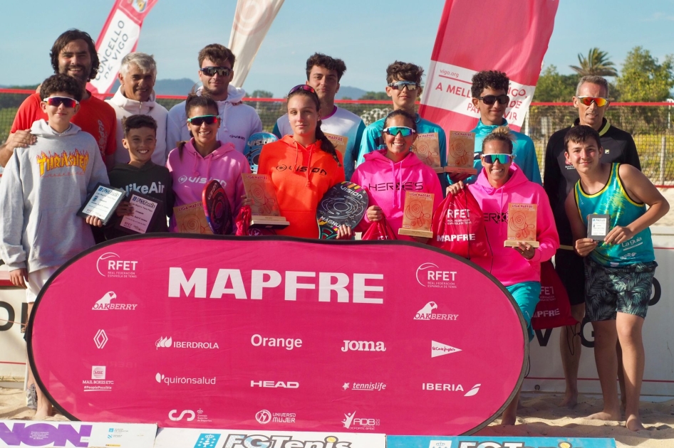 Liga MAPFRE de Tenis Playa by Oakberry celebra una nueva etapa en Vigo Liga MAPFRE de Tenis Playa by Oakberry celebra una nueva etapa en Vigo