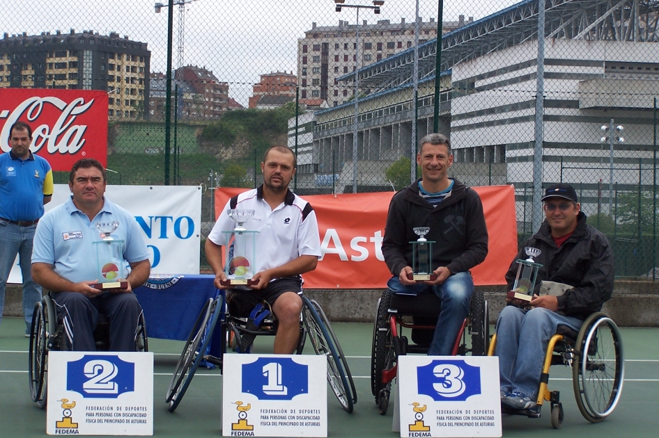 Nueva victoria para Martín Varela en el IX Open Ciudad de Oviedo de tenis en silla Nueva victoria para Martín Varela en el IX Open Ciudad de Oviedo de tenis en silla