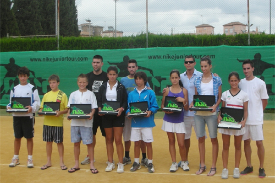 El circuito juvenil Nike Junior Tour se retoma en Sevilla y Valencia