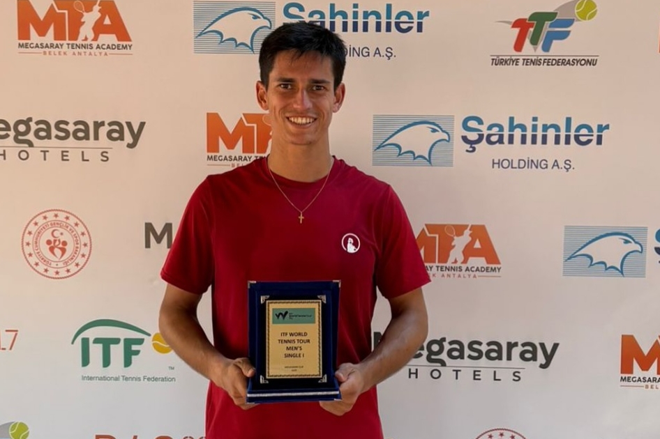 Carlos Sánchez Jover encadena triunfo en Turquía y entra en el Top-300 Carlos Sánchez Jover encadena triunfo en Turquía y entra en el Top-300